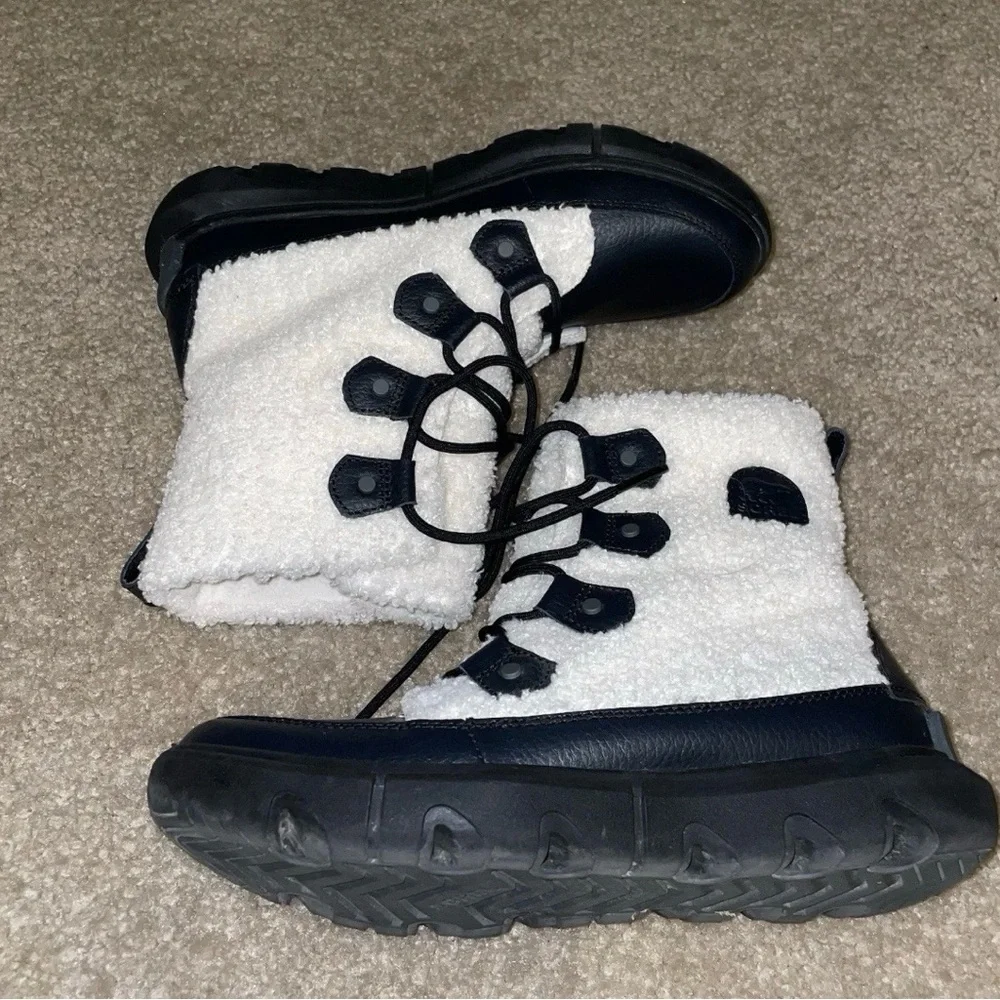 Sorel Kinetic Sport Black‎ White Faux Shearling Waterproof Winter Boots